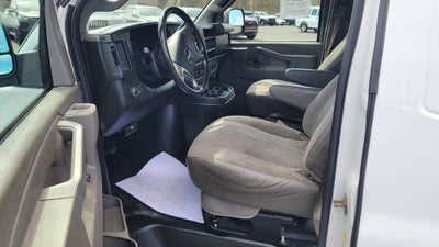 2017 GMC Savana Cargo 2500 Work Van