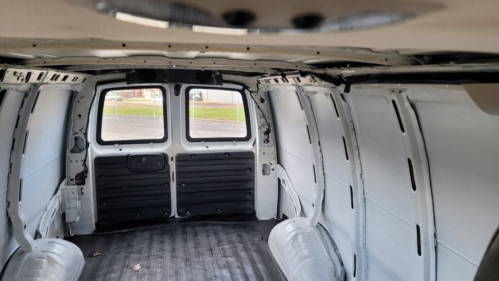 2017 GMC Savana Cargo 2500 Work Van