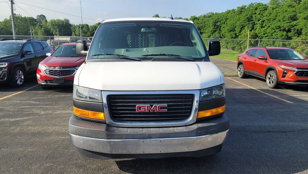 2019 GMC Savana 2500's photo