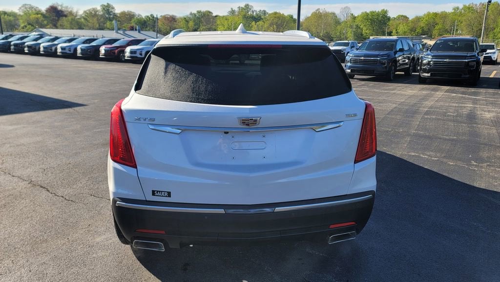 2017 Cadillac XT5 Premium Luxury FWD