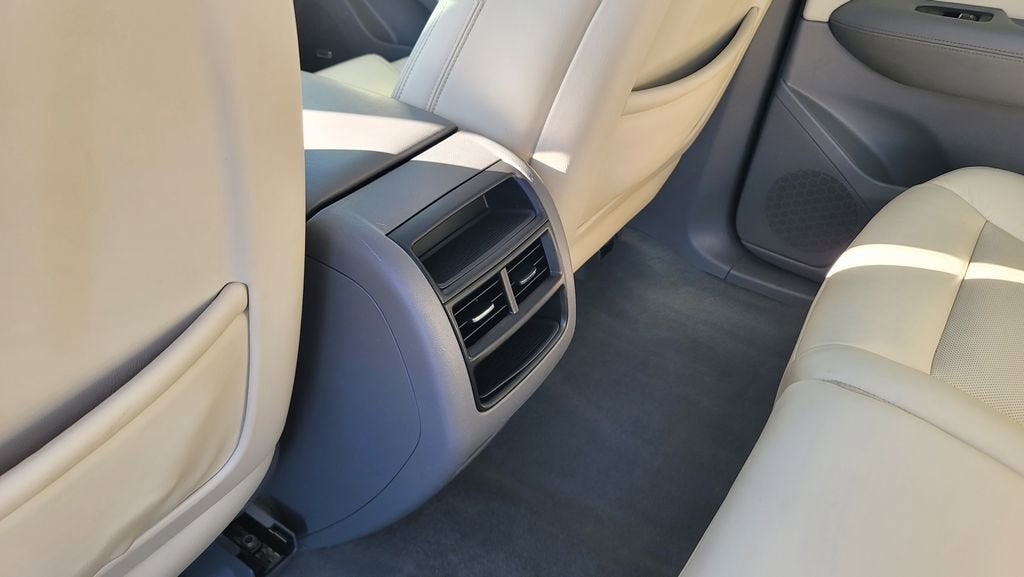 2017 Cadillac XT5 Premium Luxury FWD