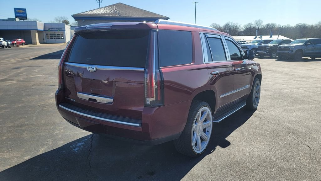 2016 Cadillac Escalade Luxury Collection