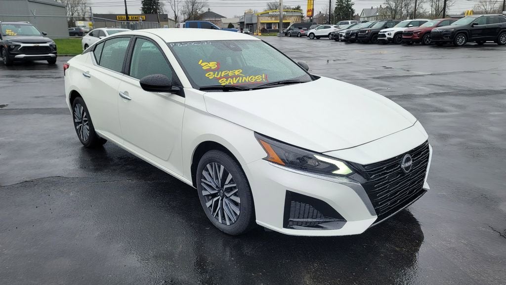 2025 Nissan Altima SV