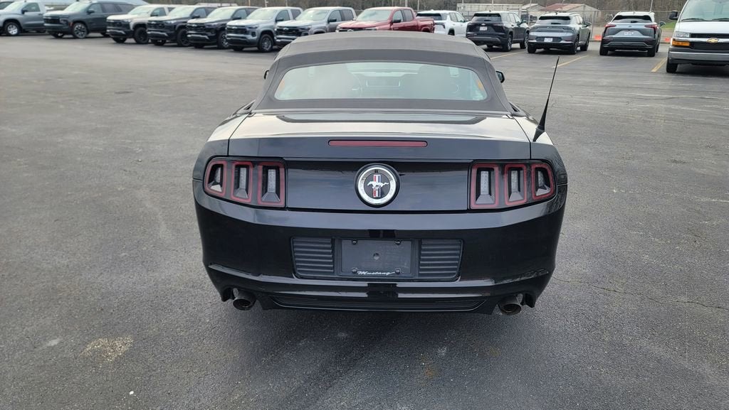 2014 Ford Mustang V6