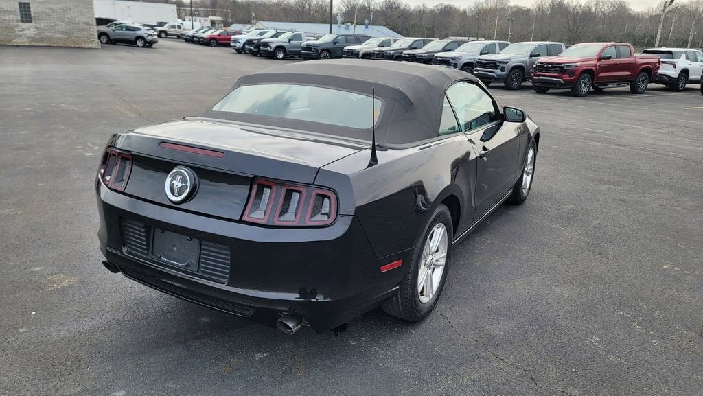 2014 Ford Mustang V6