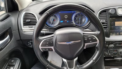 2016 Chrysler 300 Limited