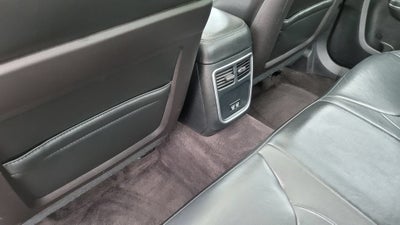 2016 Chrysler 300 Limited