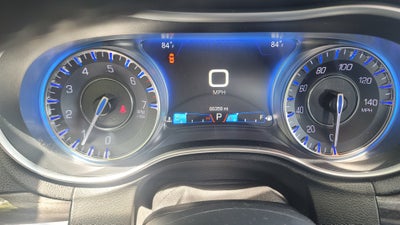 2016 Chrysler 300 Limited