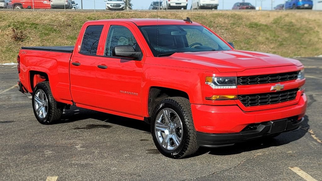 2019 Chevrolet Silverado LD Custom