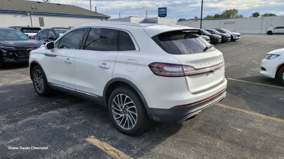 2020 Lincoln Nautilus Reserve