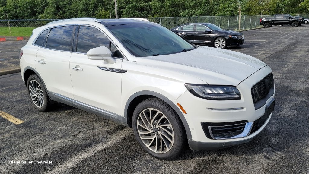 2020 Lincoln Nautilus Reserve