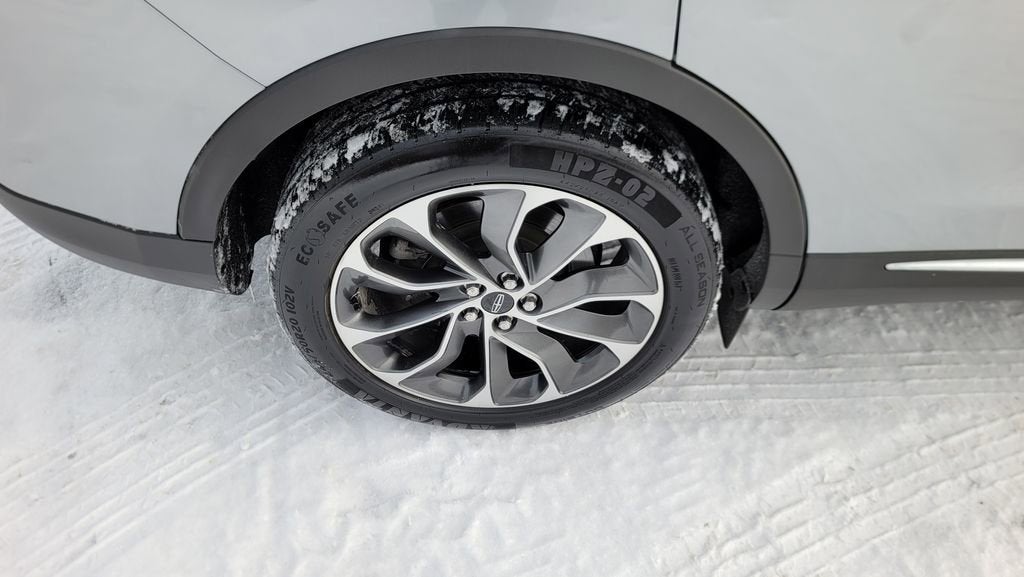 2021 Lincoln Nautilus Reserve