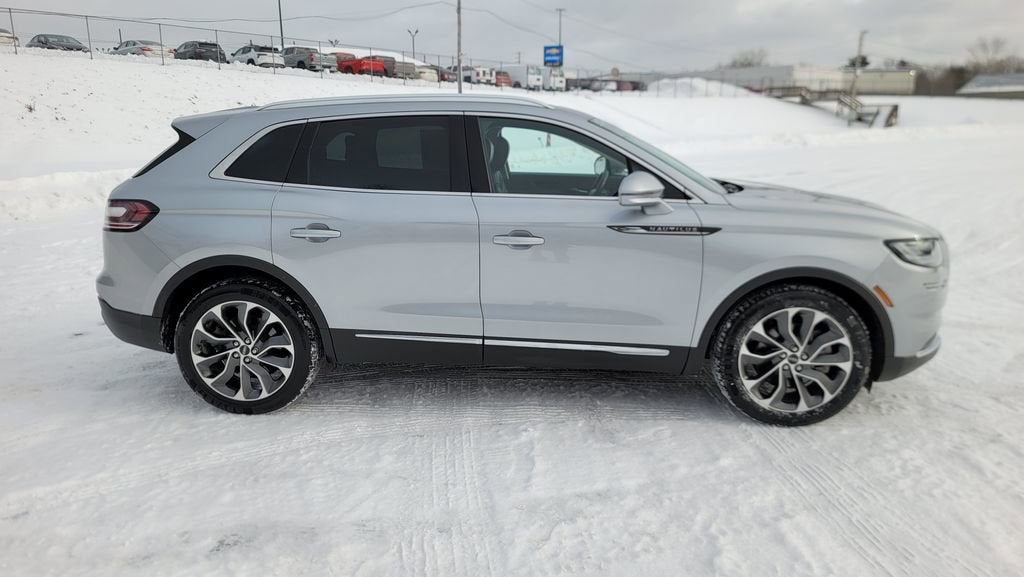 2021 Lincoln Nautilus Reserve