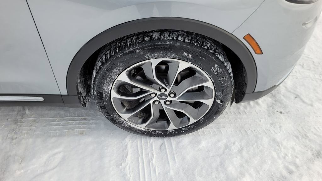 2021 Lincoln Nautilus Reserve