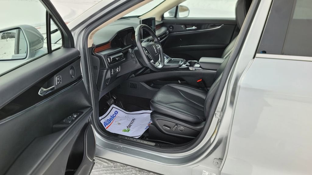 2021 Lincoln Nautilus Reserve