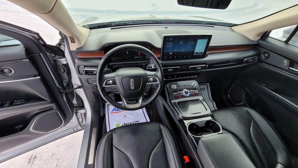 2021 Lincoln Nautilus Reserve