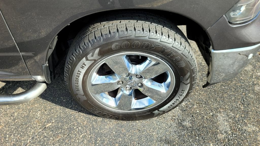 2018 RAM 1500 Big Horn Crew Cab 4x4 5'7" Box