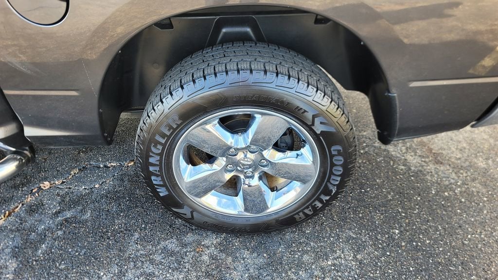 2018 RAM 1500 Big Horn Crew Cab 4x4 5'7" Box