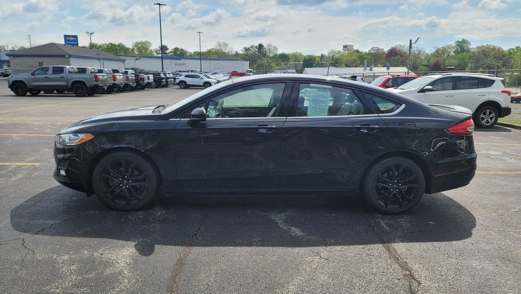 2020 Ford Fusion SE