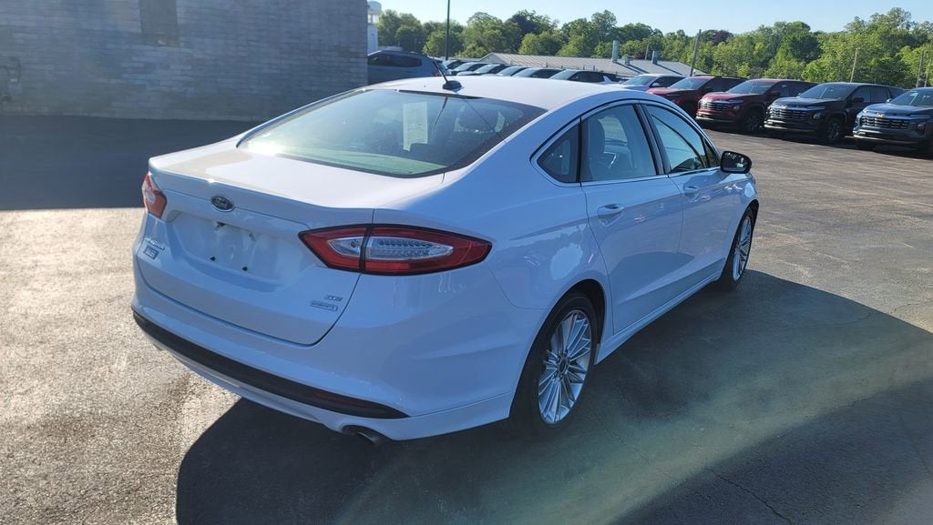 2015 Ford Fusion SE