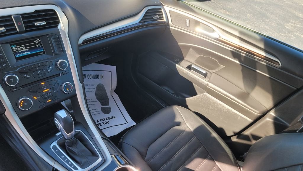 2015 Ford Fusion SE