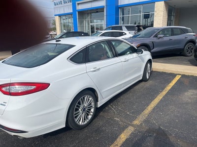 2015 Ford Fusion SE