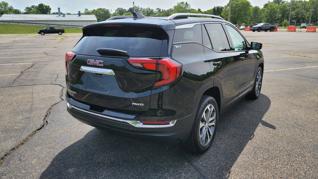 2021 GMC Terrain SLT