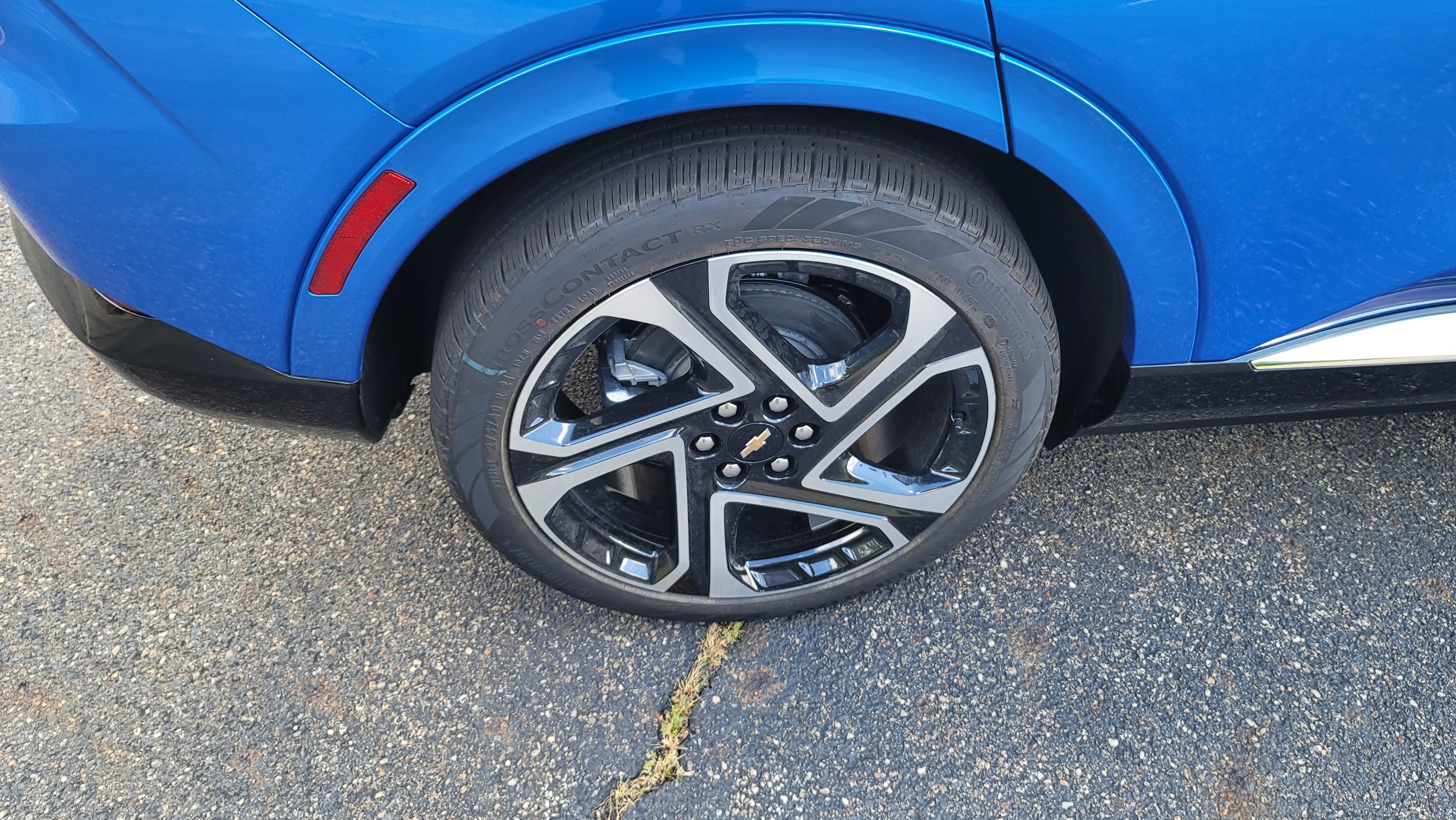 2025 Chevrolet Equinox EV LT