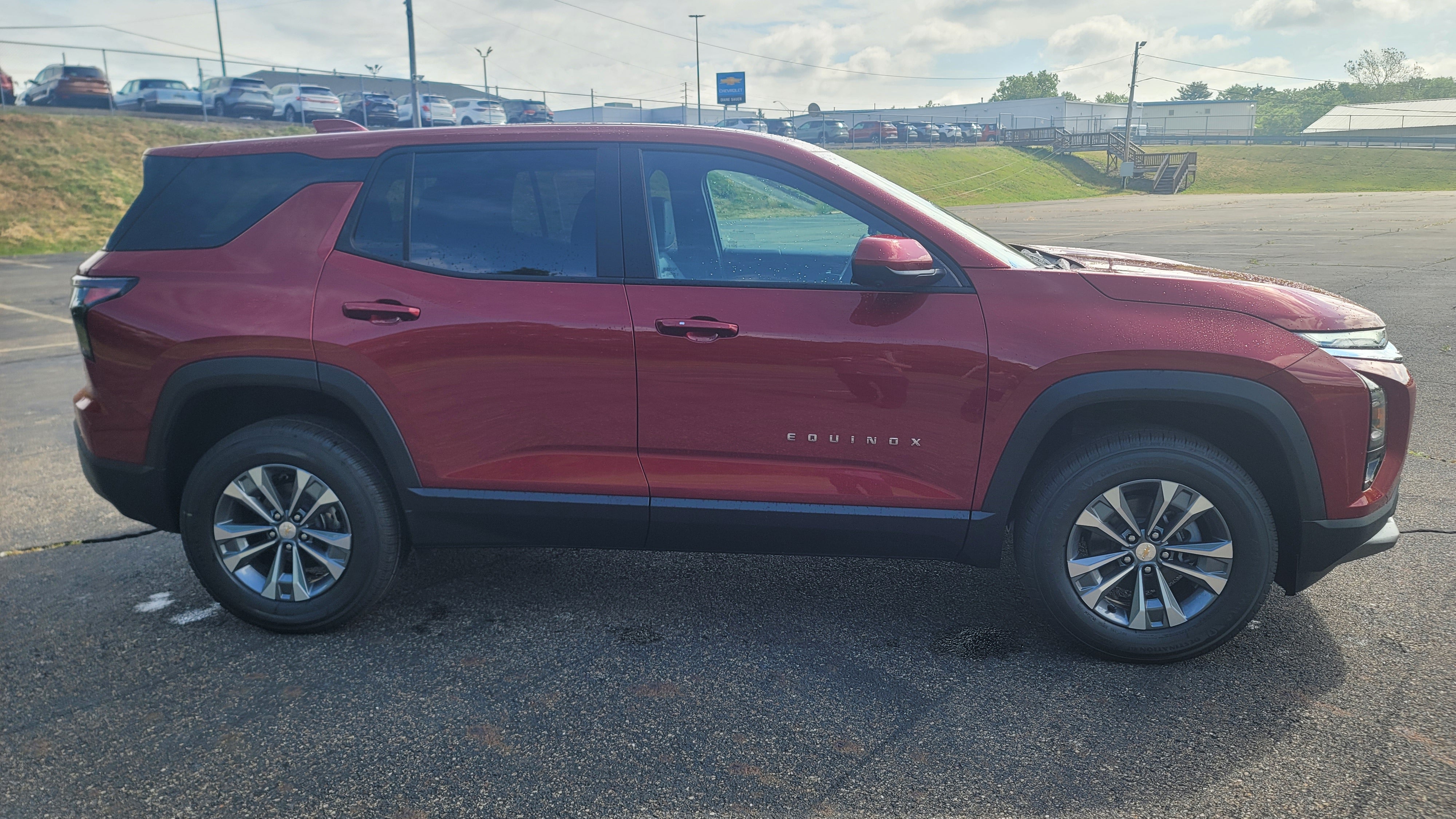 2026 Chevrolet Equinox LT - Photo 14