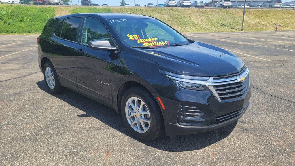 2023 Chevrolet Equinox LS