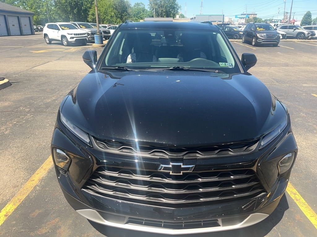 2023 Chevrolet Blazer 2.0T 2LT AWD's photo