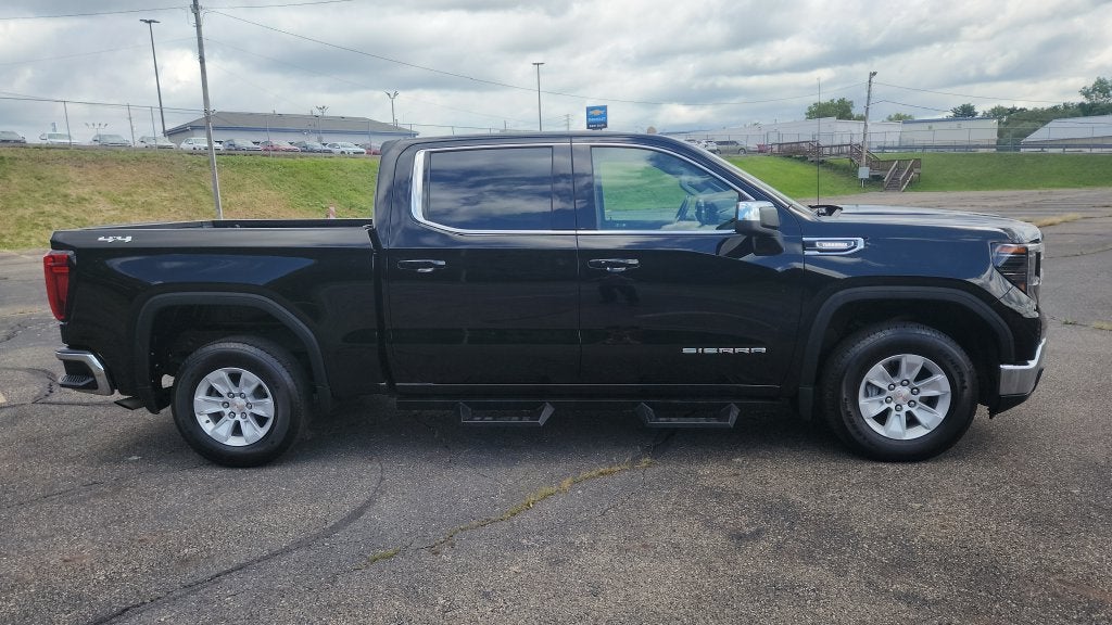 2024 GMC Sierra 1500 SLE