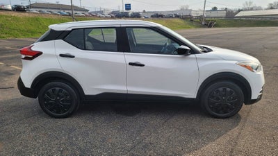 2020 Nissan Kicks S Xtronic CVT