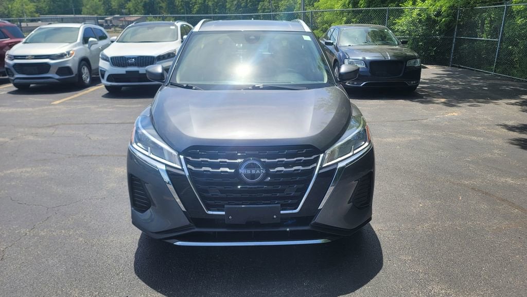 2024 Nissan Kicks 1.6 SV's photo