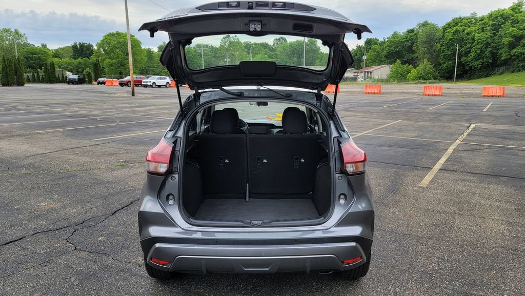 2024 Nissan Kicks SV Xtronic CVT