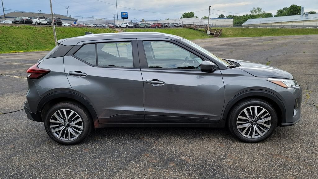 2024 Nissan Kicks SV Xtronic CVT