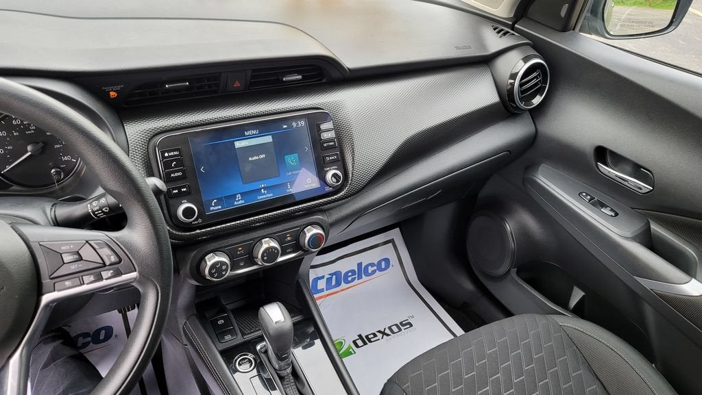 2024 Nissan Kicks SV Xtronic CVT