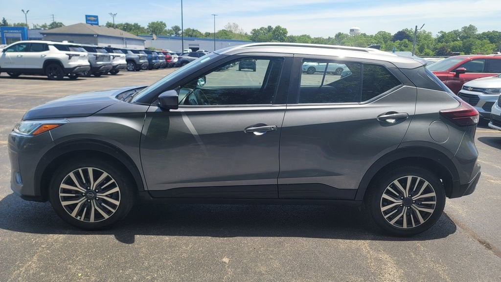 2024 Nissan Kicks SV Xtronic CVT