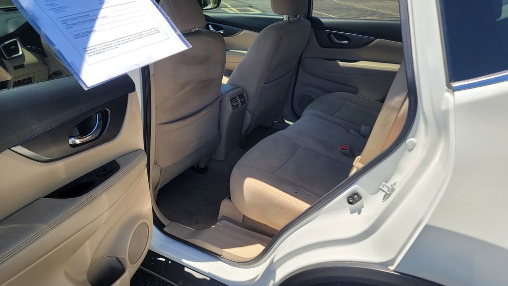 2015 Nissan Rogue SV
