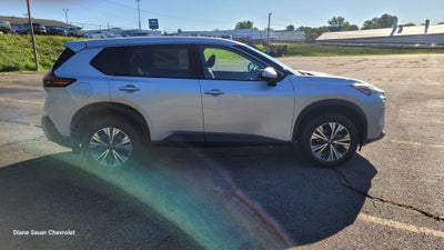 2021 Nissan Rogue SV FWD