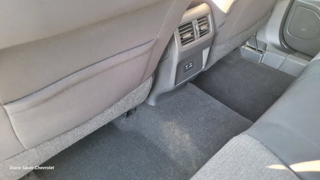 2021 Nissan Rogue SV FWD