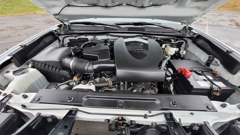 2020 Toyota Tacoma SR V6