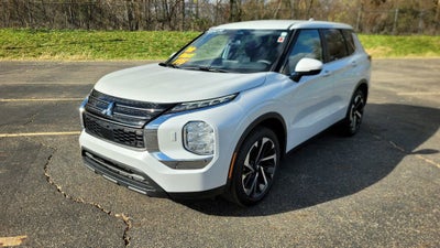 2022 Mitsubishi Outlander ES 2.5 S-AWC