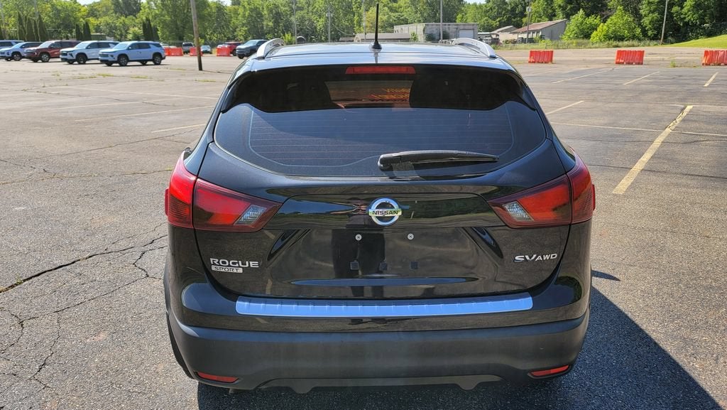 2018 Nissan Rogue Sport SV