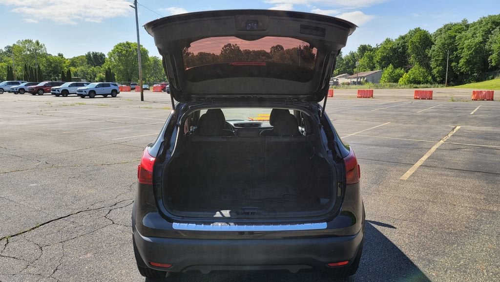 2018 Nissan Rogue Sport SV
