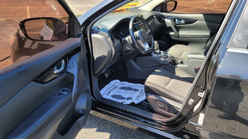 2018 Nissan Rogue Sport SV