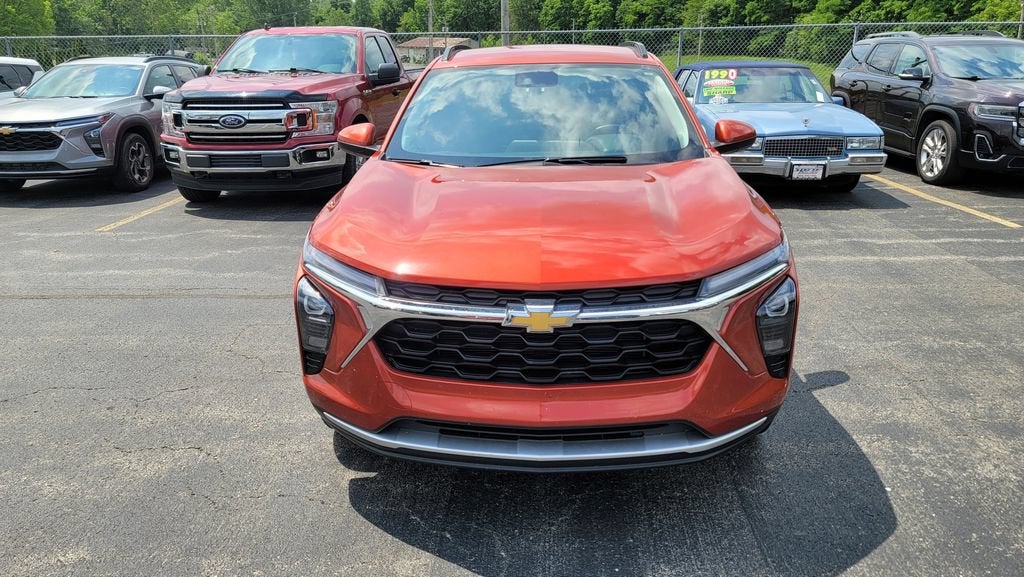 2024 Chevrolet Trax LT