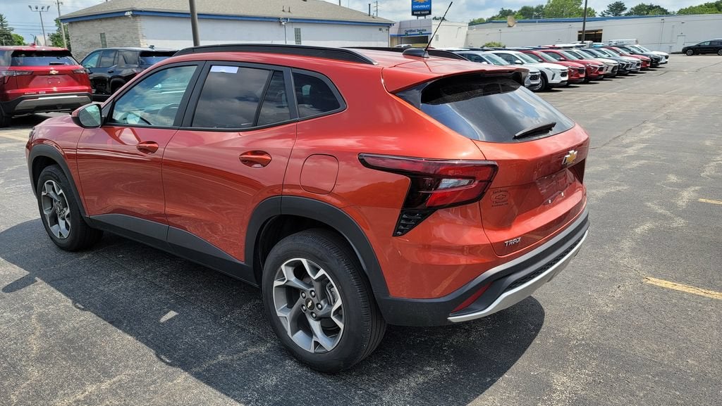 2024 Chevrolet Trax LT