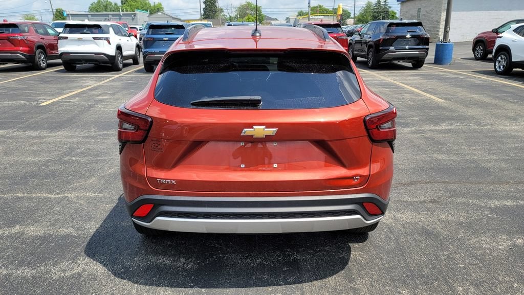 2024 Chevrolet Trax LT