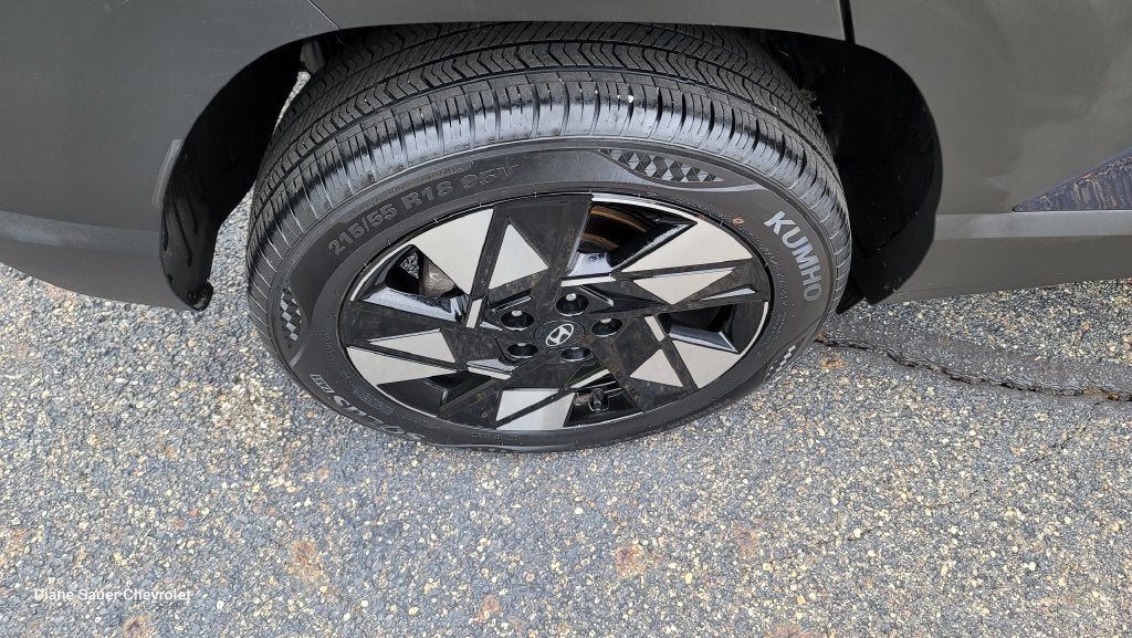 2025 Hyundai Kona SEL